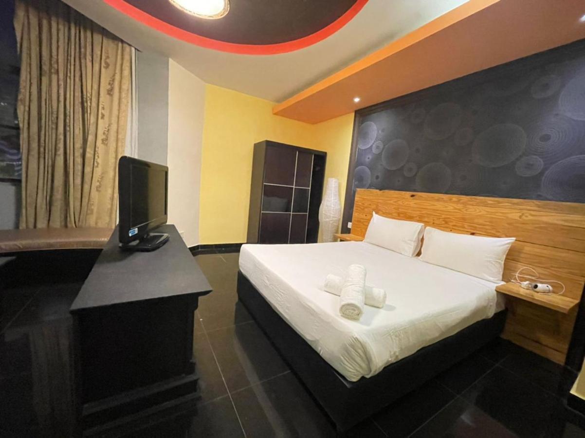 Rae Hotel Bukit Bintang Куала Лумпур Екстериор снимка