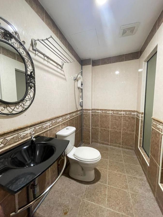 Rae Hotel Bukit Bintang Куала Лумпур Екстериор снимка